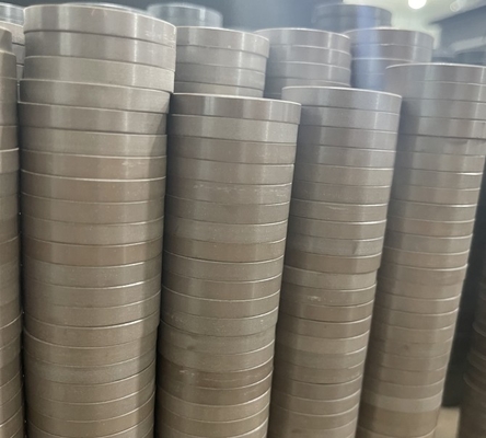 Bảng gốm hình dạng và vật liệu khác nhau